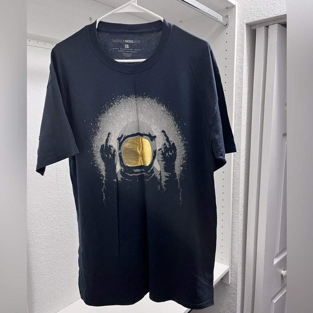 Large graphic tee from fashion nova..